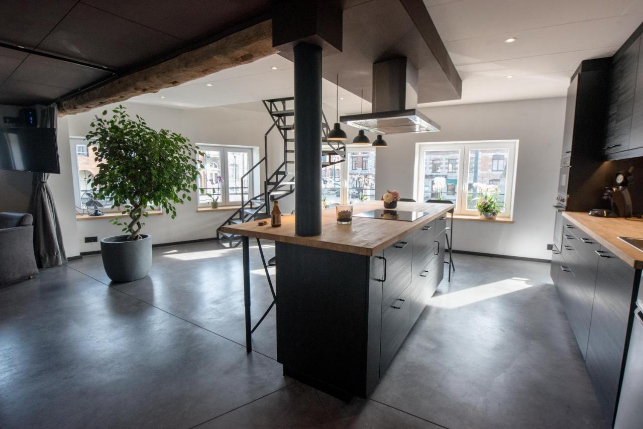 Froissart Loft Et Studio Chimay Eksteriør billede